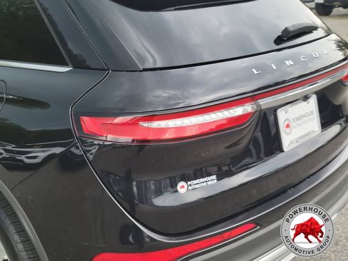 Used 2020 Lincoln Corsair FWD image 12