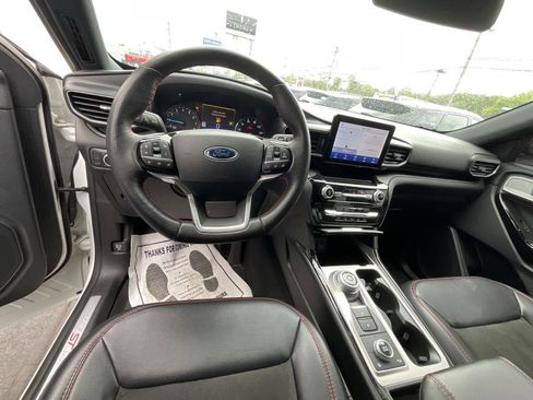 Used 2022 Ford Explorer ST-Line w/ Class IV Trailer Tow Package image 20