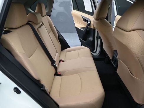 Used 2025 Toyota RAV4 LE image 14