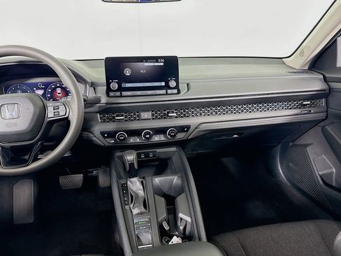 Certified 2023 Honda Accord EX image 12