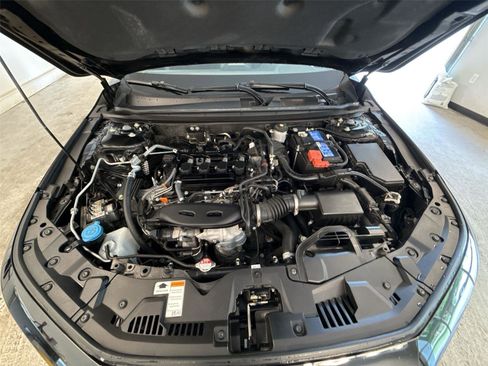 Used 2023 Honda Accord EX image 18