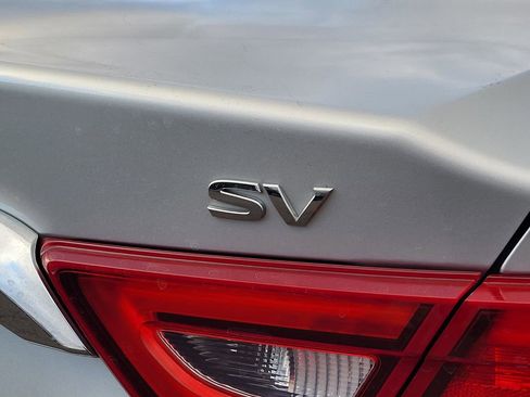 Used 2017 Nissan Maxima 3.5 SV image 23