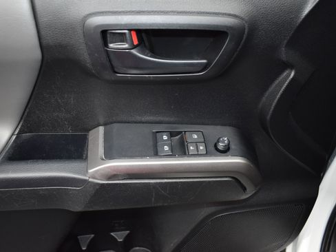 Used 2023 Toyota Tacoma SR5 image 14