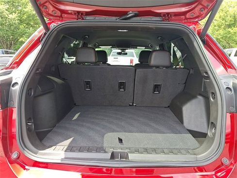 Certified 2022 Chevrolet Equinox RS w/ Infotainment Package image 23