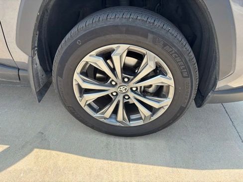 Used 2024 Toyota RAV4 XLE Premium AWD/4WD image 15