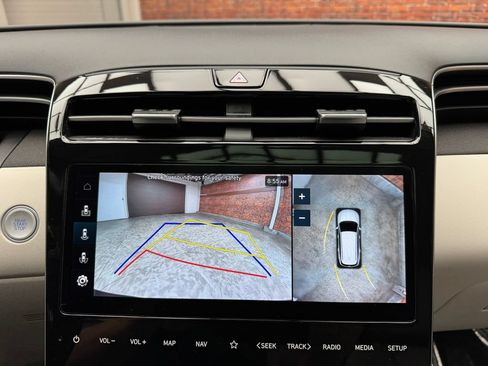 Used 2023 Hyundai Tucson Limited AWD/4WD image 19