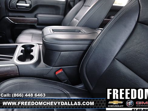 Used 2022 Chevrolet Silverado 2500 High Country w/ Safety Package II image 32