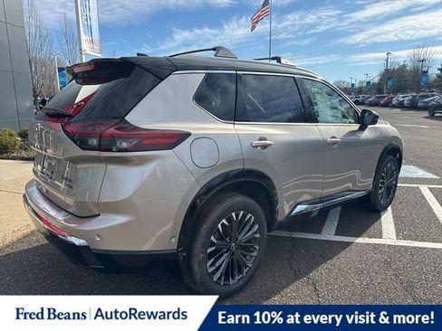 New 2026 Nissan Rogue Platinum image 10