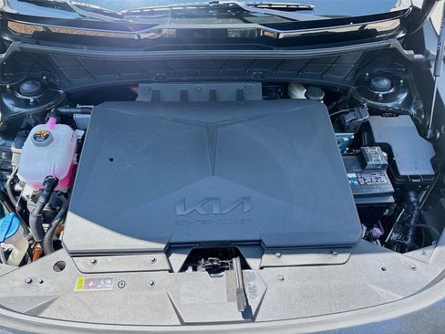 Used 2024 Kia Niro Wind FWD image 30
