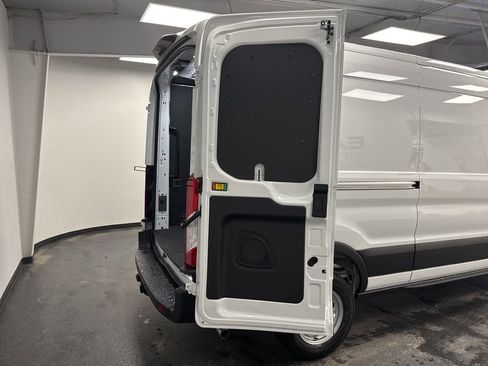 New 2026 Ford Transit 250 148 Medium Roof Extended AWD w/ Load Area Protection Package image 26