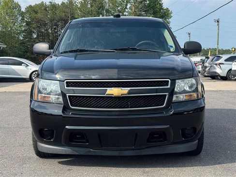 Used 2013 Chevrolet Tahoe 4WD image 3