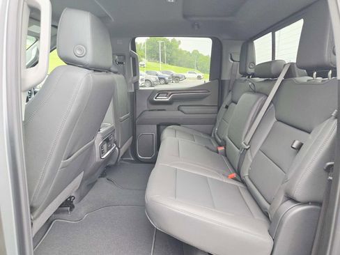 New 2026 GMC Sierra 1500 SLT w/ SLT Premium Plus Package AWD/4WD image 12