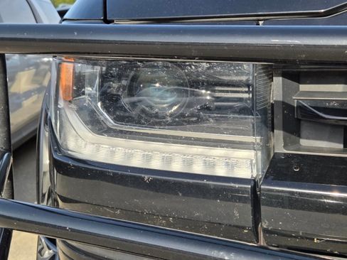 Used 2018 Chevrolet Silverado 1500 LT w/ All Star Edition image 16