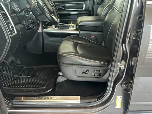 Used 2018 RAM 1500 Limited AWD/4WD image 9