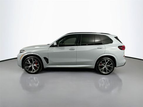 New 2026 BMW X5 xDrive40i w/ M Sport Package AWD/4WD image 9