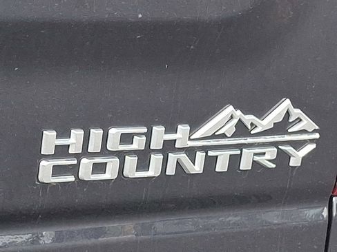 Used 2024 Chevrolet Silverado 1500 High Country AWD/4WD image 31