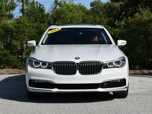 Used 2018 BMW 740i RWD image 34