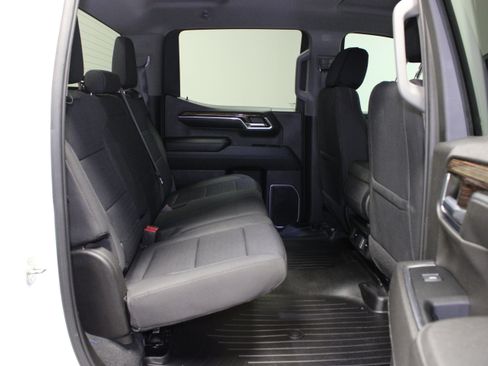 Used 2023 GMC Sierra 1500 SLE w/ Max Trailering Package AWD/4WD image 16