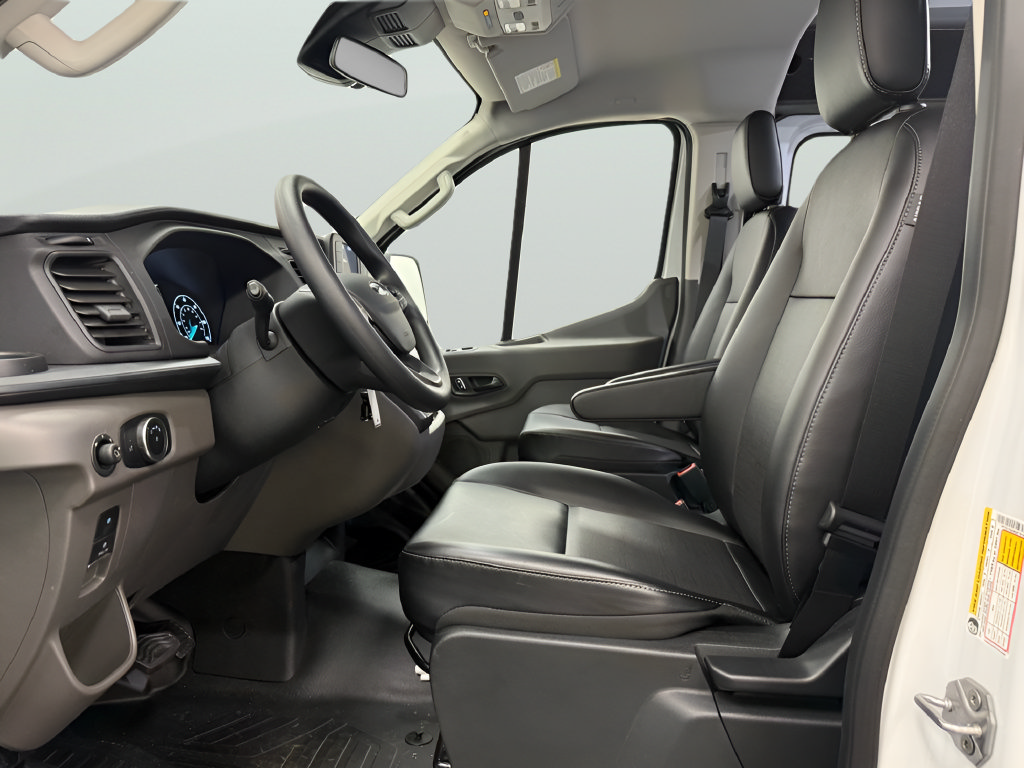 Used 2024 Ford Transit 150 Low Roof RWD image 20