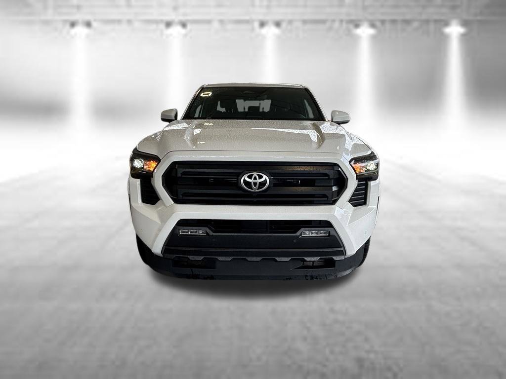 Used 2024 Toyota Tacoma SR5 w/ SR5 Upgrade Package AWD/4WD image 10