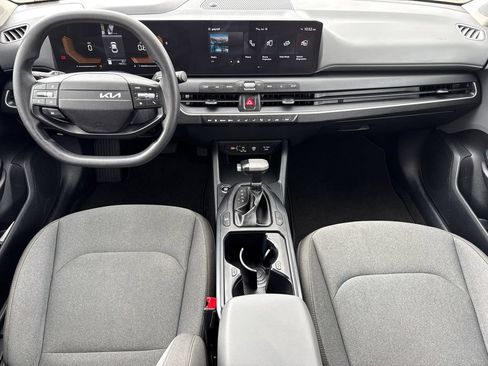 Used 2025 Kia K4 FWD image 11