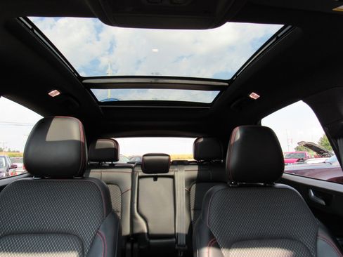 Used 2023 Ford Escape ST-Line w/ Tech Pack #1 image 28