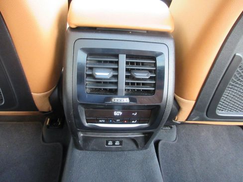 Used 2023 BMW X3 xDrive30i w/ M Sport Package AWD/4WD image 41