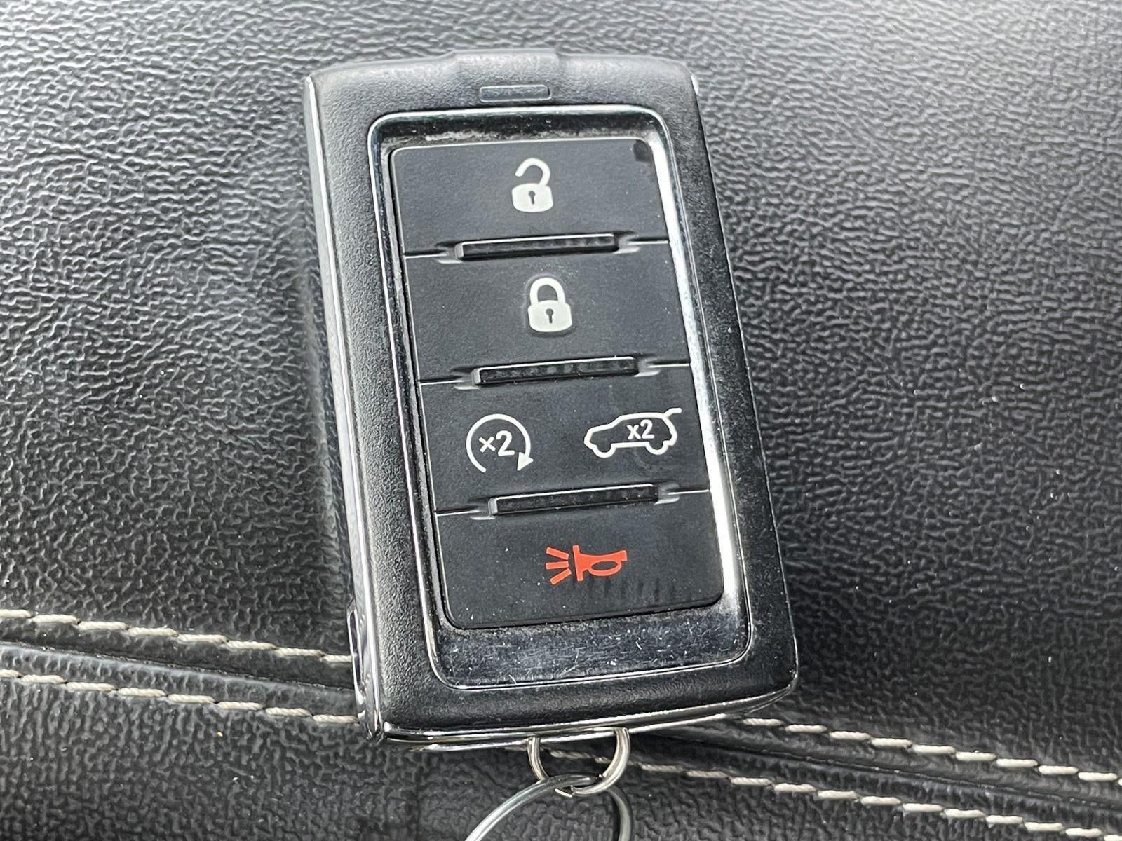 Used 2023 Jeep Grand Cherokee Altitude AWD/4WD image 28