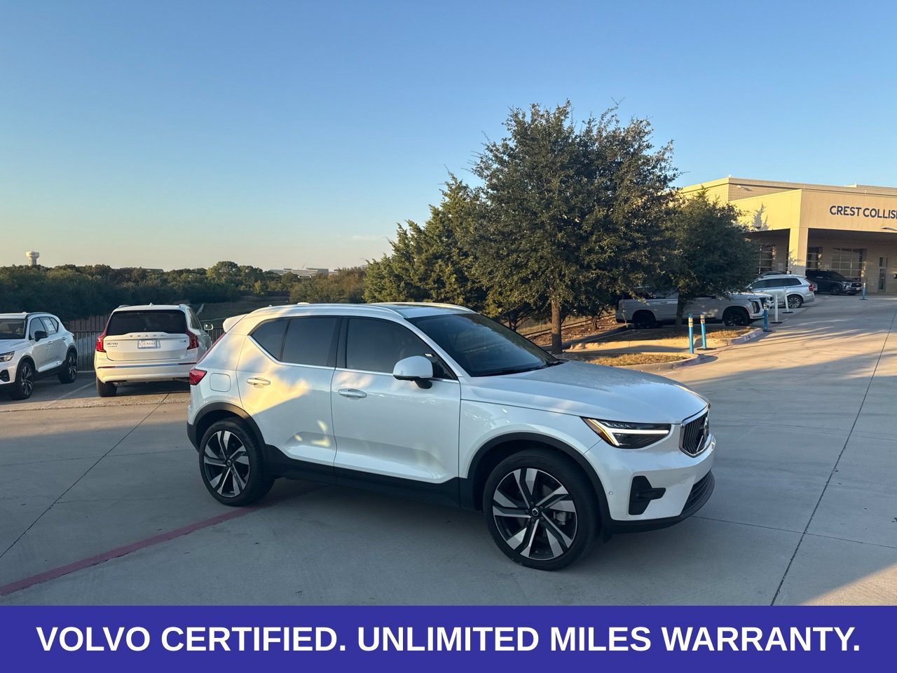 Certified 2024 Volvo XC40 B5 Ultimate w/ Protection Package Premier AWD/4WD image 10