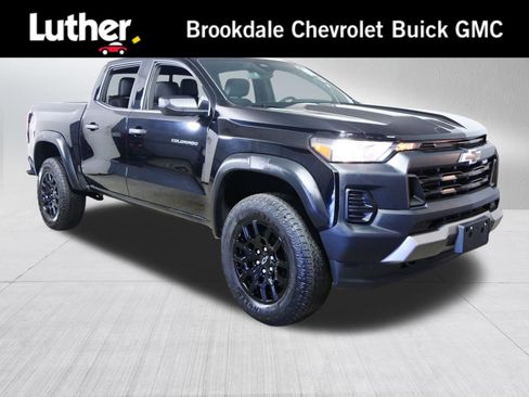 Used 2023 Chevrolet Colorado Trail Boss image 1