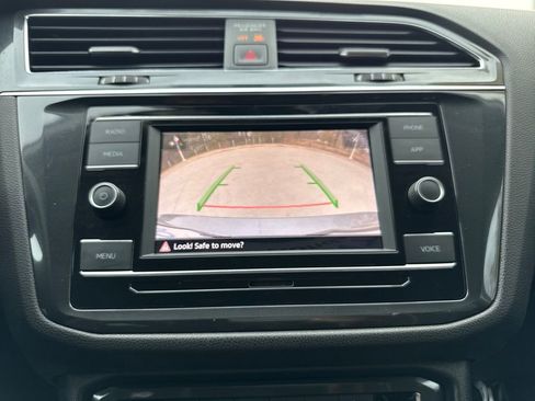 Used 2023 Volkswagen Tiguan S image 24