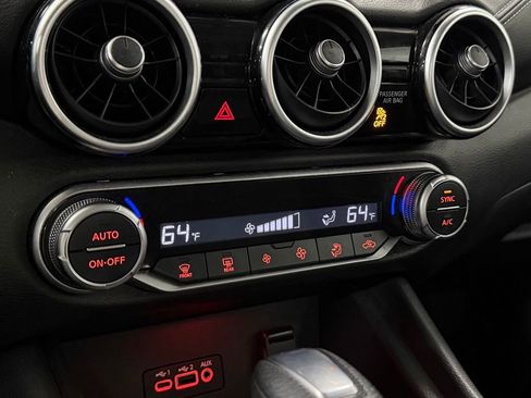 Used 2020 Nissan Sentra SV image 18