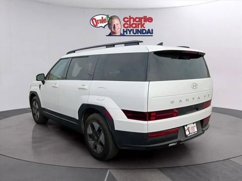 Used 2025 Hyundai Santa Fe SEL image 6