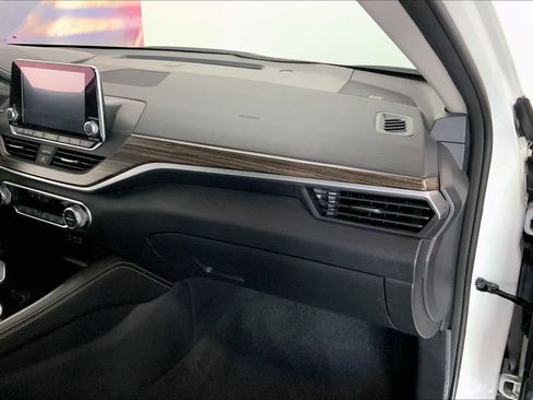 Used 2022 Nissan Altima 2.5 SL image 21