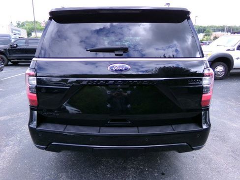 Used 2019 Ford Expedition Max Limited w/ Equipment Group 303A AWD/4WD image 8