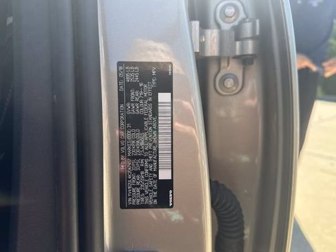 Used 2019 Volvo XC40 T5 Inscription AWD/4WD image 39