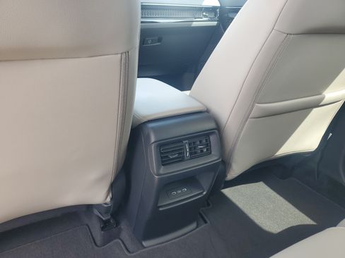 Used 2024 Honda CR-V EX-L image 13
