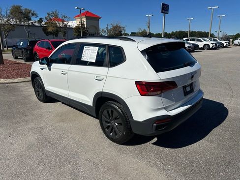 Used 2023 Volkswagen Taos S w/ Driver Assistance Package image 10