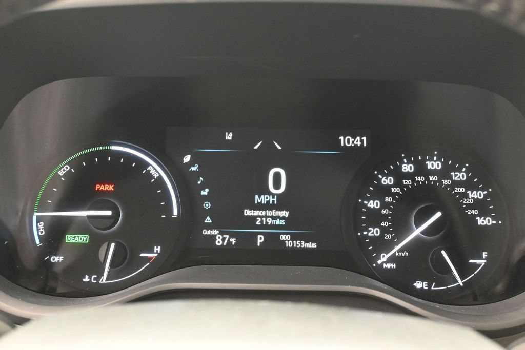 Used 2025 Toyota Sienna XLE w/ XLE Plus Package FWD image 27