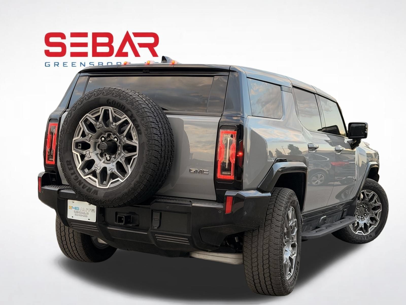 Used 2024 GMC Hummer EV 3X AWD/4WD image 6