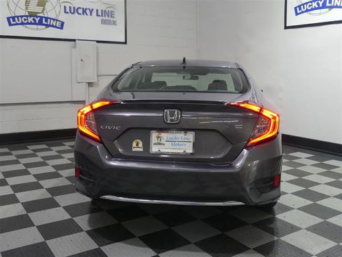 Used 2019 Honda Civic EX image 8
