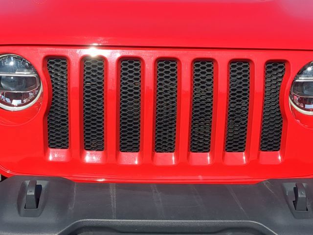 Used 2022 Jeep Wrangler Sport AWD/4WD image 34