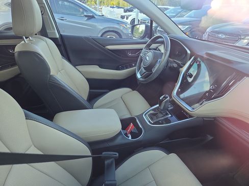 Certified 2024 Subaru Outback Limited AWD/4WD image 10