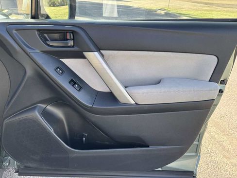 Used 2015 Subaru Forester 2.5i Premium w/ Popular Package #2 image 19