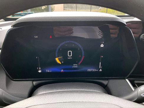 Used 2024 Chevrolet TrailBlazer LT w/ Driver Confidence Package image 9