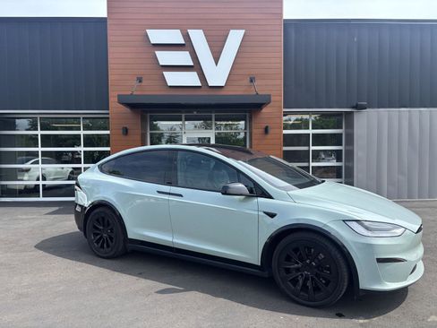 Used 2022 Tesla Model X AWD/4WD image 1