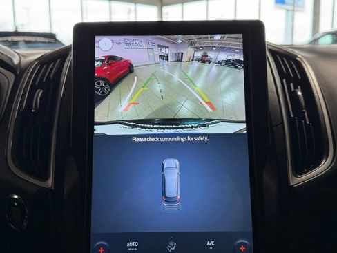 Used 2024 Ford Edge ST-Line image 33