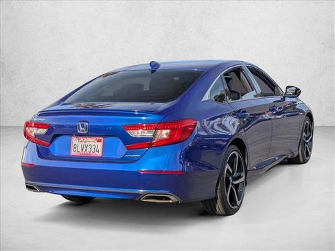Used 2019 Honda Accord Sport image 5