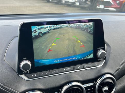 Used 2025 Nissan Sentra SV image 22