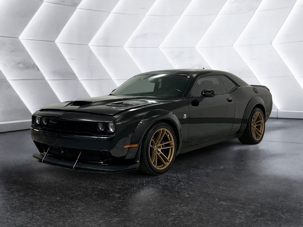 Used 2023 Dodge Challenger R/T Scat Pack RWD image 3